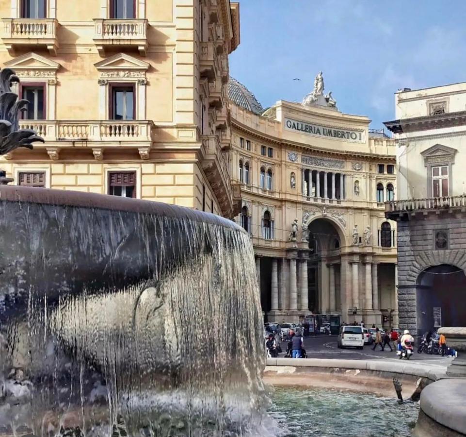 Napoli Flower'S Bed & Breakfast Exterior foto